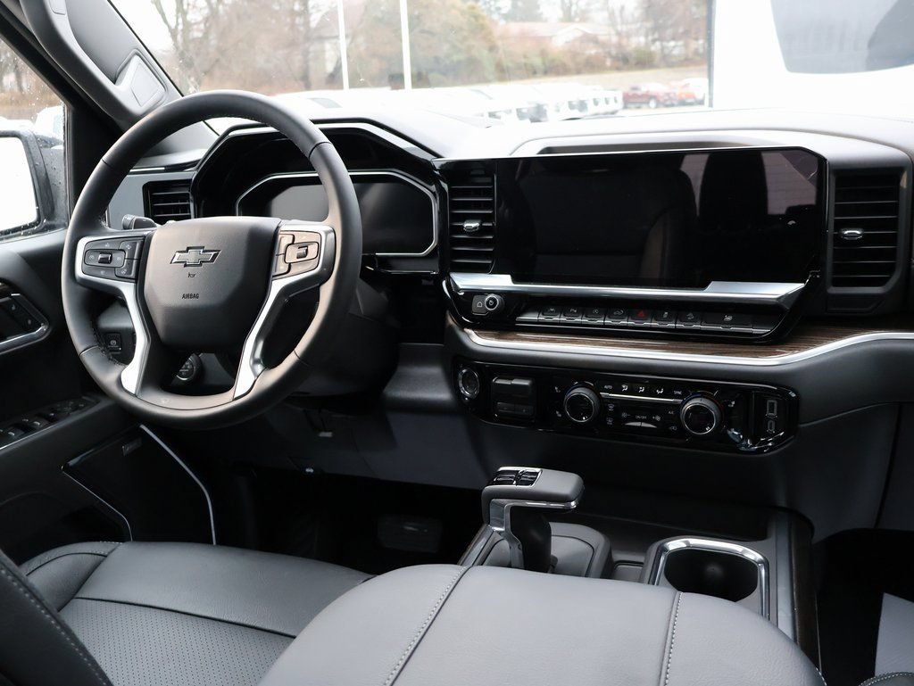 New 2026 Chevrolet Silverado 1500 RST AWD/4WD image 30