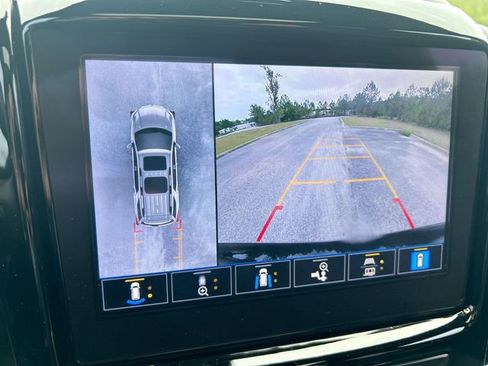 Used 2023 Chevrolet Traverse High Country w/ LPO, Floor Liner Package FWD image 11