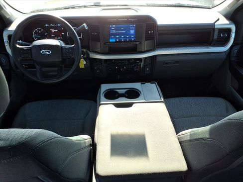 Used 2024 Ford F350 XL image 6