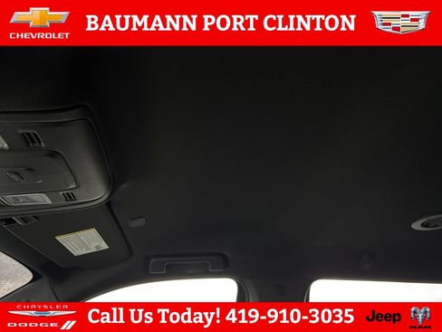 Used 2022 GMC Yukon SLE w/ Gmc Pro Safety Plus Package AWD/4WD image 22