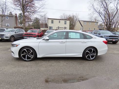 Certified 2019 Honda Accord Sport image 3