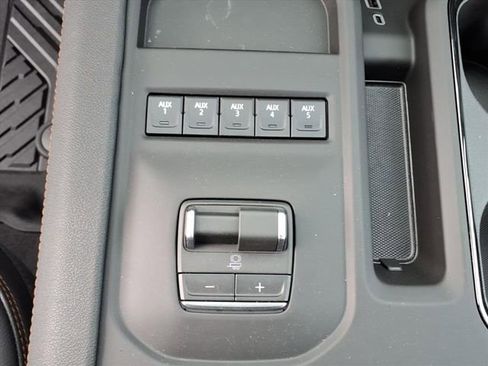 New 2026 GMC Sierra 2500 AT4 w/ AT4 Premium Plus Package image 12