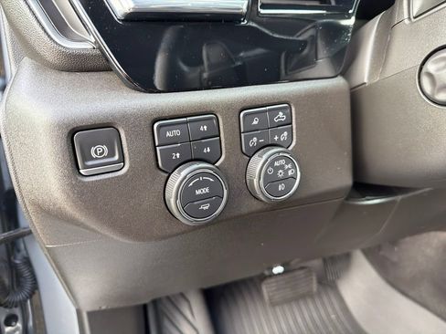 Used 2023 Chevrolet Silverado 1500 LTZ AWD/4WD image 64