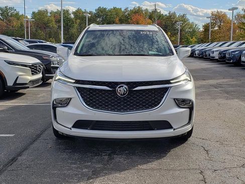 Used 2022 Buick Enclave Avenir w/ Avenir Technology Package image 2
