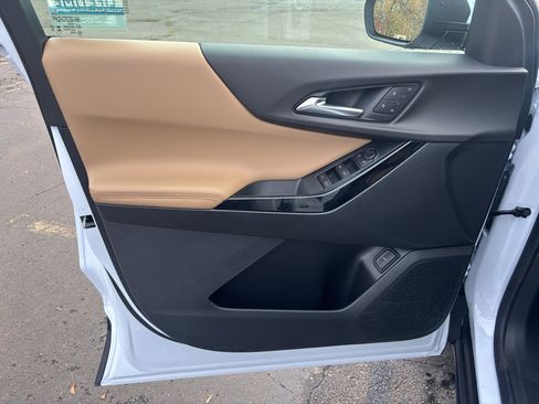 New 2026 Chevrolet Equinox ACTIV image 22