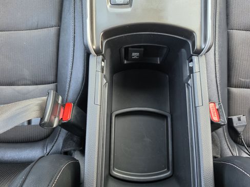 Used 2019 Honda Accord Sport image 36