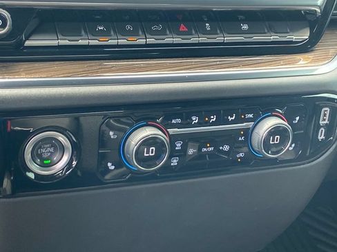 Certified 2024 Chevrolet Silverado 1500 LT AWD/4WD image 13