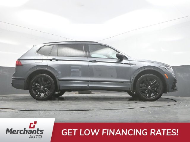 Used 2022 Volkswagen Tiguan SE R-Line AWD/4WD image 40