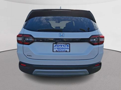 Certified 2023 Honda Pilot EX-L image 9