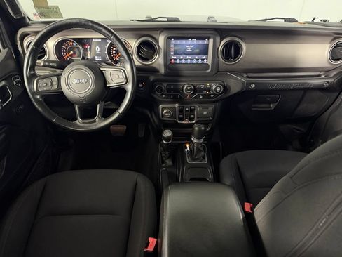 Used 2018 Jeep Wrangler Unlimited Sport S AWD/4WD image 13