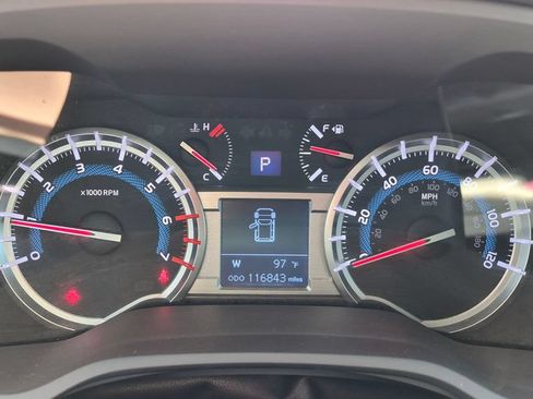Used 2016 Toyota 4Runner Limited w/ Convenience Package AWD/4WD image 18