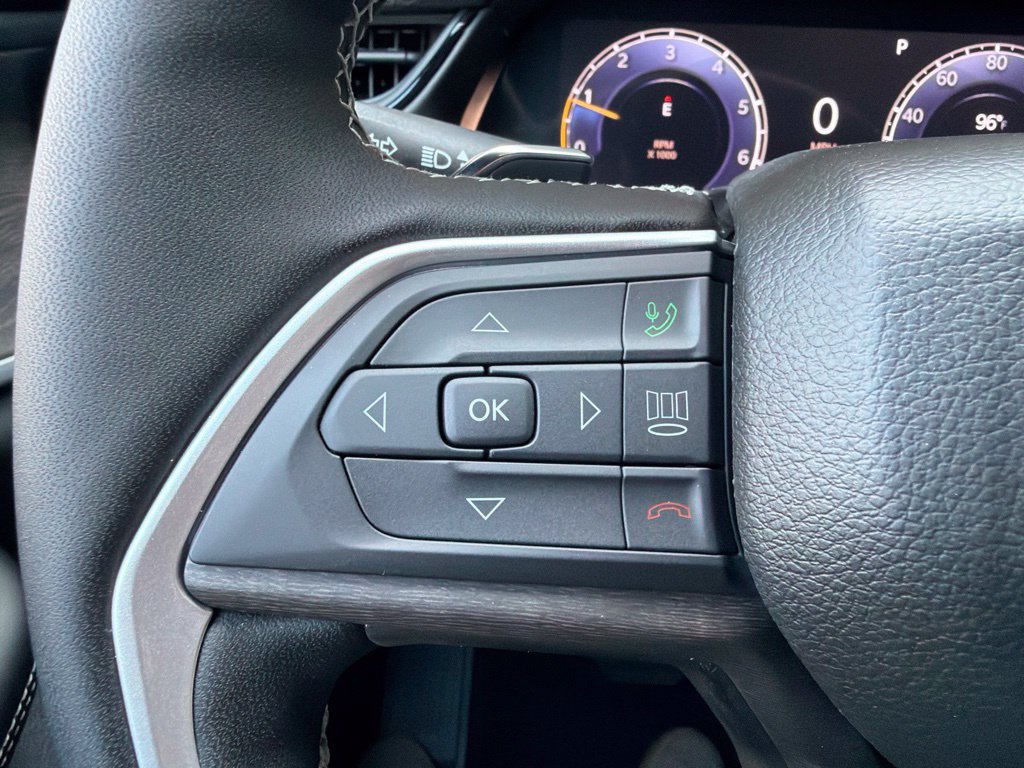 New 2026 Jeep Grand Cherokee Altitude AWD/4WD image 25