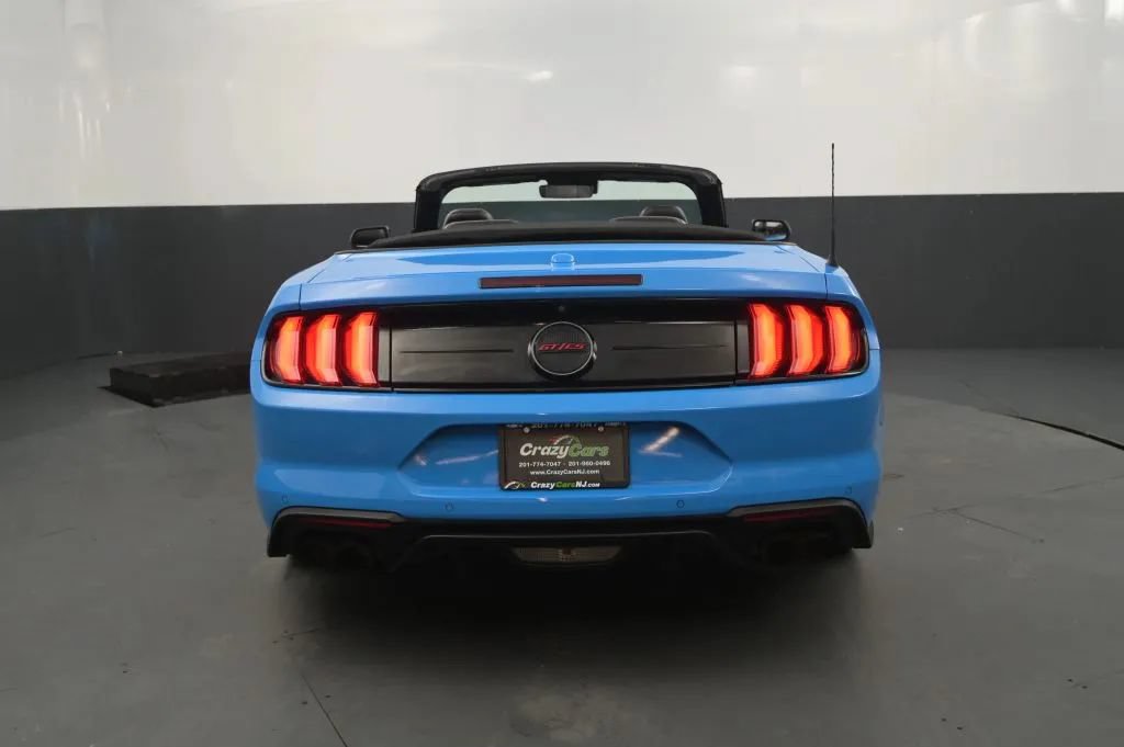 Used 2022 Ford Mustang GT Premium w/ Equipment Group 401A RWD image 4