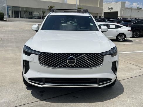 Used 2025 Volvo XC90 B6 Plus w/ Protection Package Premier AWD/4WD image 8