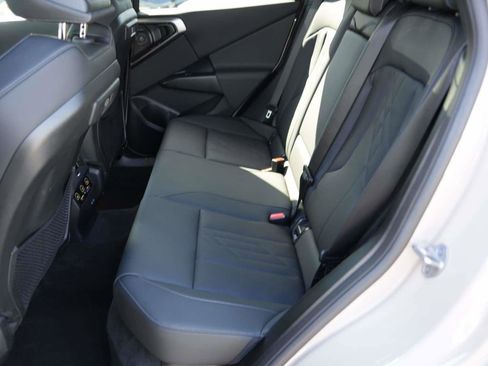 Used 2025 BMW X3 M50 w/ Premium Package image 15