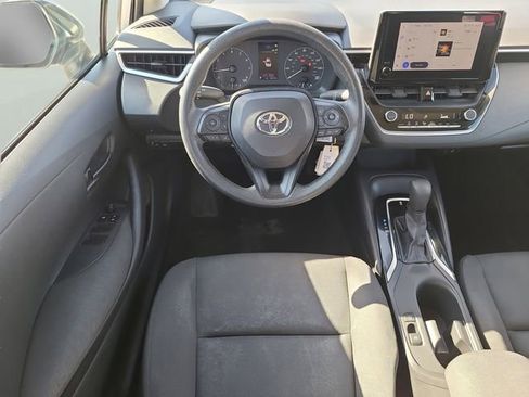 Used 2024 Toyota Corolla LE FWD image 17