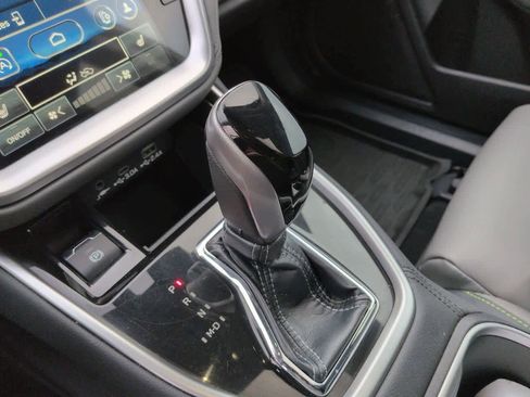 Used 2023 Subaru Outback Onyx Edition image 33