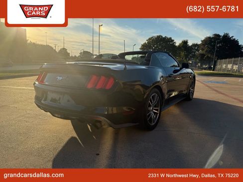 Used 2017 Ford Mustang Premium image 8