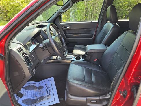 Used 2010 Ford Escape XLT FWD image 11