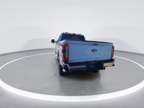 Used 2024 Ford F350 Lariat w/ Chrome Package image 7