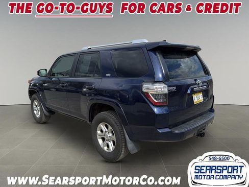 Used 2018 Toyota 4Runner SR5 Premium AWD/4WD image 3