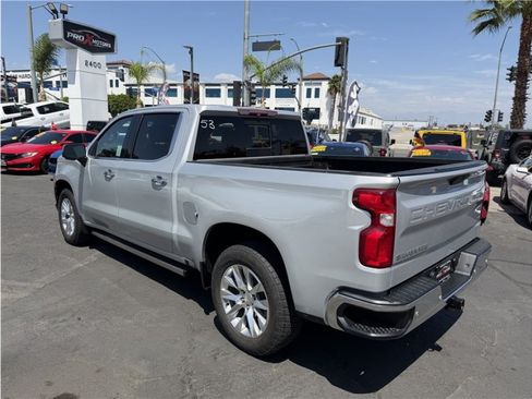 Used 2019 Chevrolet Silverado 1500 LTZ w/ LTZ Premium Package RWD image 12