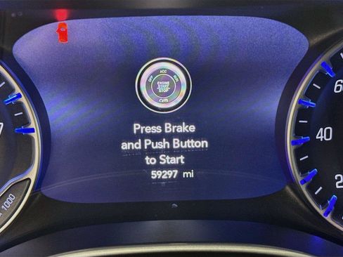 Used 2025 Chrysler Pacifica Select FWD image 18