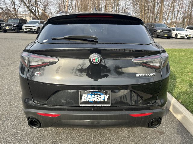 New 2026 Alfa Romeo Stelvio Sprint AWD/4WD image 16