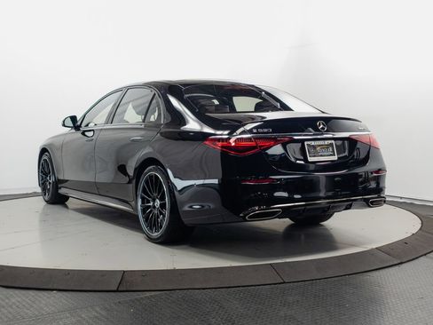 Used 2023 Mercedes-Benz S 580 4MATIC Sedan w/ AMG Line image 32