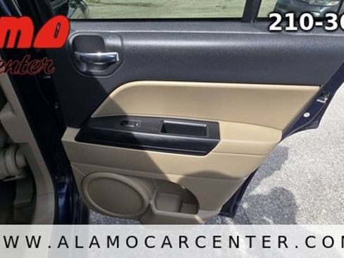 Used 2016 Jeep Compass Sport w/ Power Value Group FWD image 22