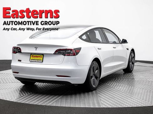 Used 2023 Tesla Model 3 Standard Range RWD image 5