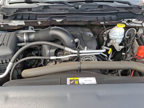 Used 2019 RAM 1500 Express w/ Express Value Package image 29