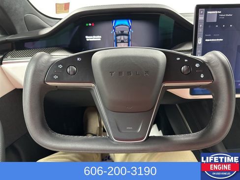 Used 2021 Tesla Model S Plaid image 24