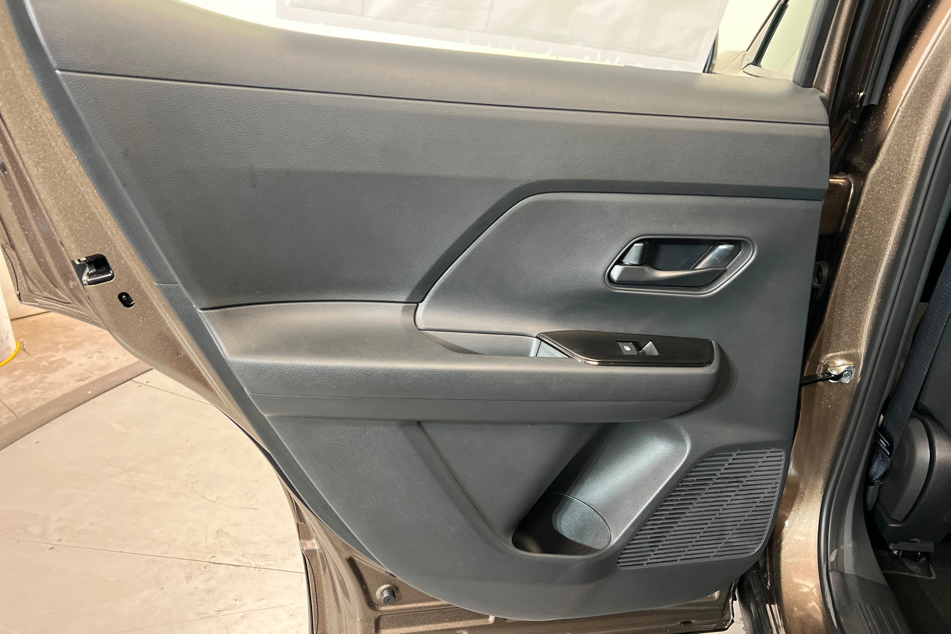 New 2026 Nissan Kicks S FWD image 18