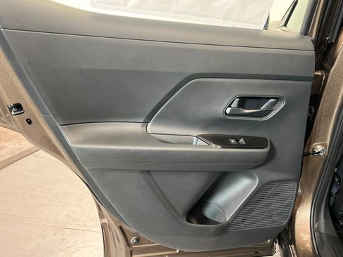 New 2026 Nissan Kicks S FWD image 18