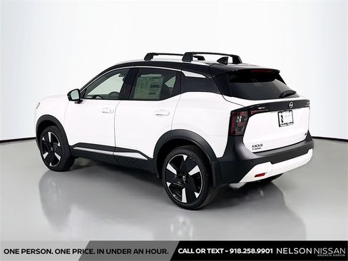 New 2026 Nissan Kicks SR w/ SR Premium Package image 7