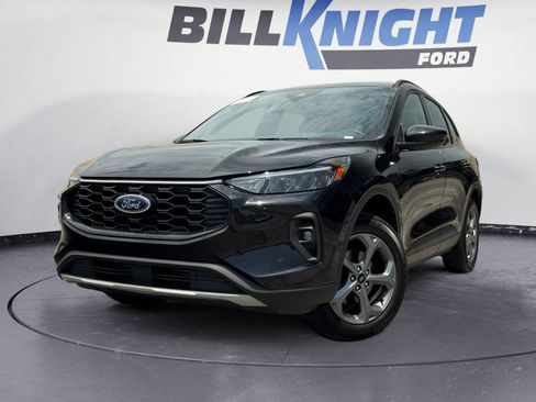 Certified 2025 Ford Escape ST-Line Select AWD/4WD image 1