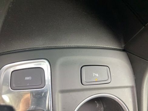 Used 2022 Chevrolet Equinox LT image 23