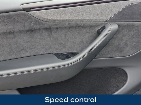 Used 2026 Tesla Model Y 2WD image 18