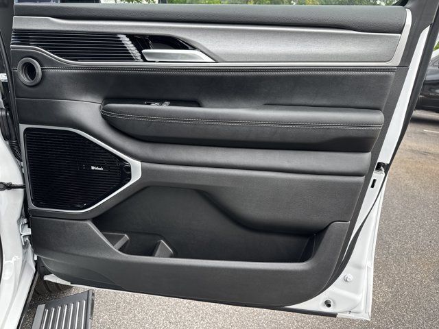 New 2026 Jeep Grand Wagoneer Limited AWD/4WD image 11