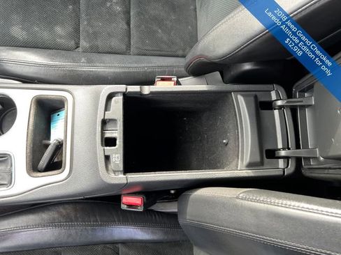 Used 2018 Jeep Grand Cherokee Altitude image 21