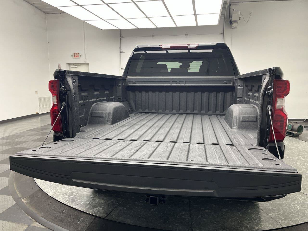 Certified 2023 Chevrolet Silverado 1500 Custom AWD/4WD image 28