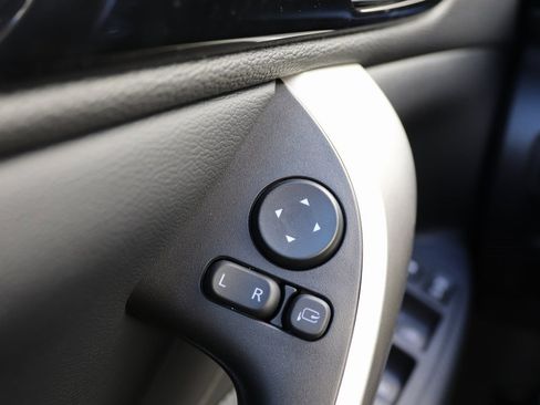 New 2026 Mitsubishi Eclipse Cross SEL image 19