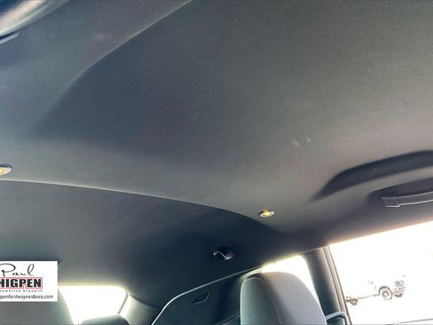 Used 2022 Dodge Challenger GT image 21