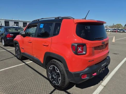 Used 2015 Jeep Renegade Trailhawk w/ Safety & Security Group I image 2
