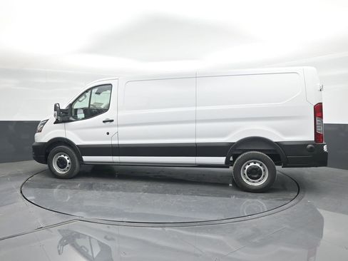 New 2025 Ford Transit 250 Low Roof image 28
