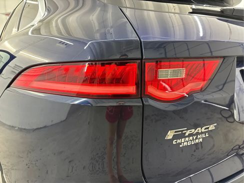 Used 2019 Jaguar F-PACE Premium AWD/4WD image 33