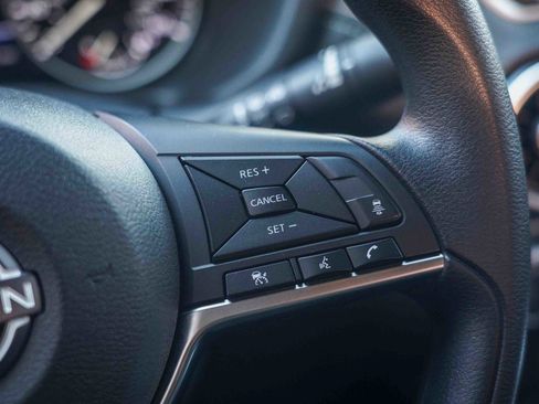 Used 2024 Nissan Sentra SV image 24