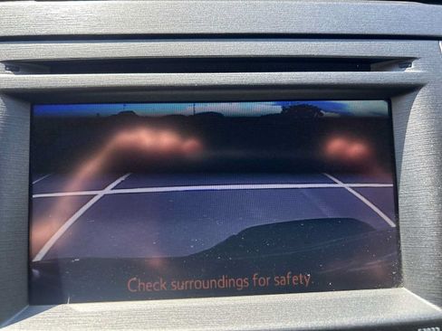 Used 2013 Toyota Prius Persona Series FWD image 22