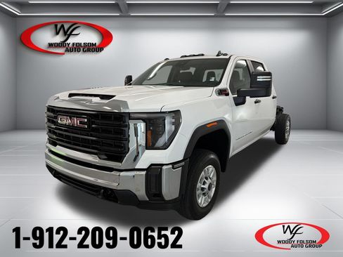 New 2026 GMC Sierra 2500 Pro w/ Convenience Package AWD/4WD image 1